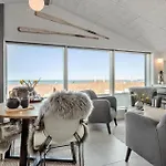 Σπίτι διακοπών Beautiful Home In Assens With Wifi *