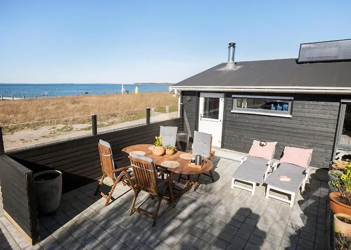 2 Bedroom Lovely In Hébergement de vacances